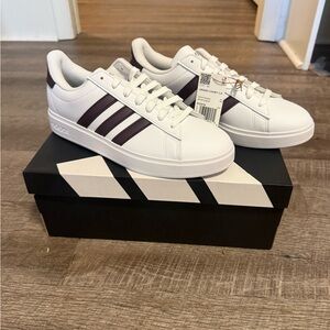 Adidas womens grand court 2.0 White Sneakers with brown Stripes